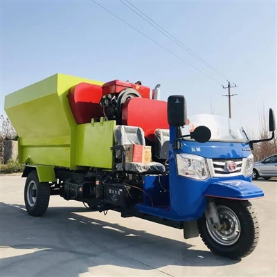 Каким образом смеситель-разбрасыватель TMR повышает эффективность кормления?